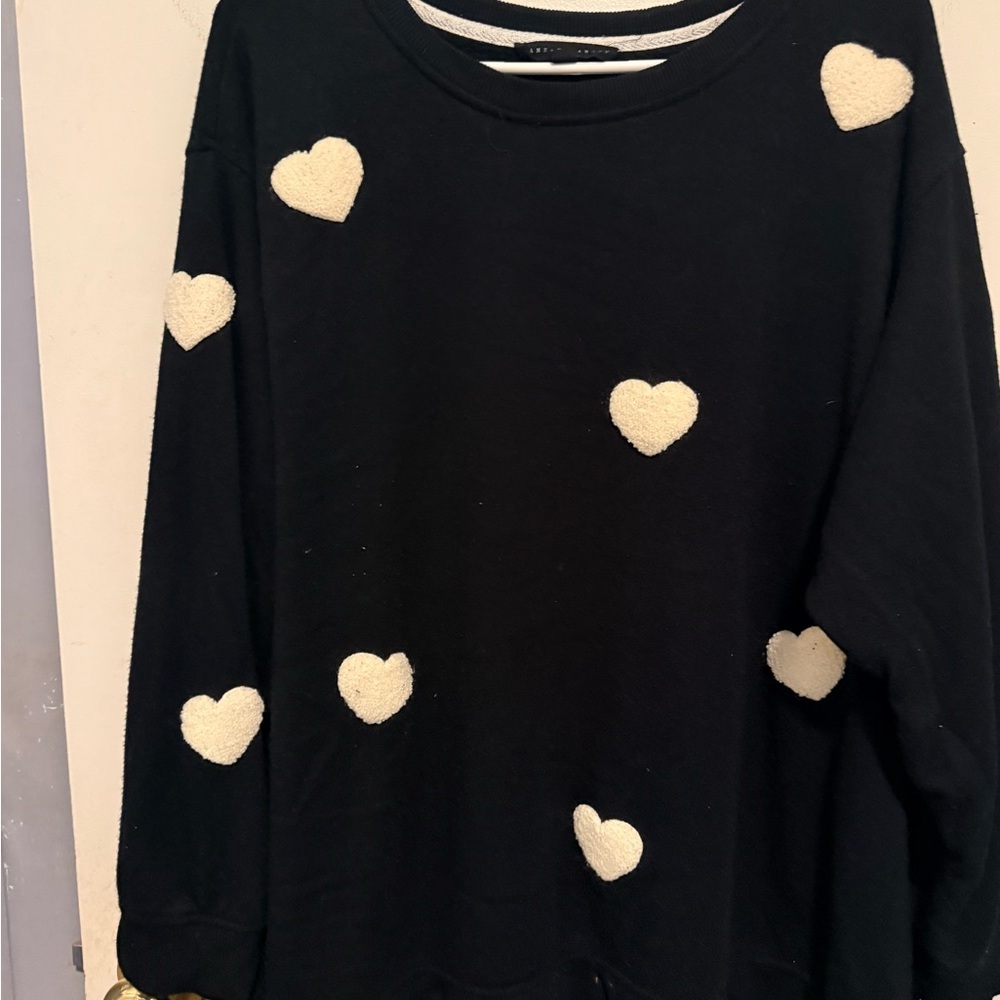 Jane + Delancey oversized tunic top black with white hearts